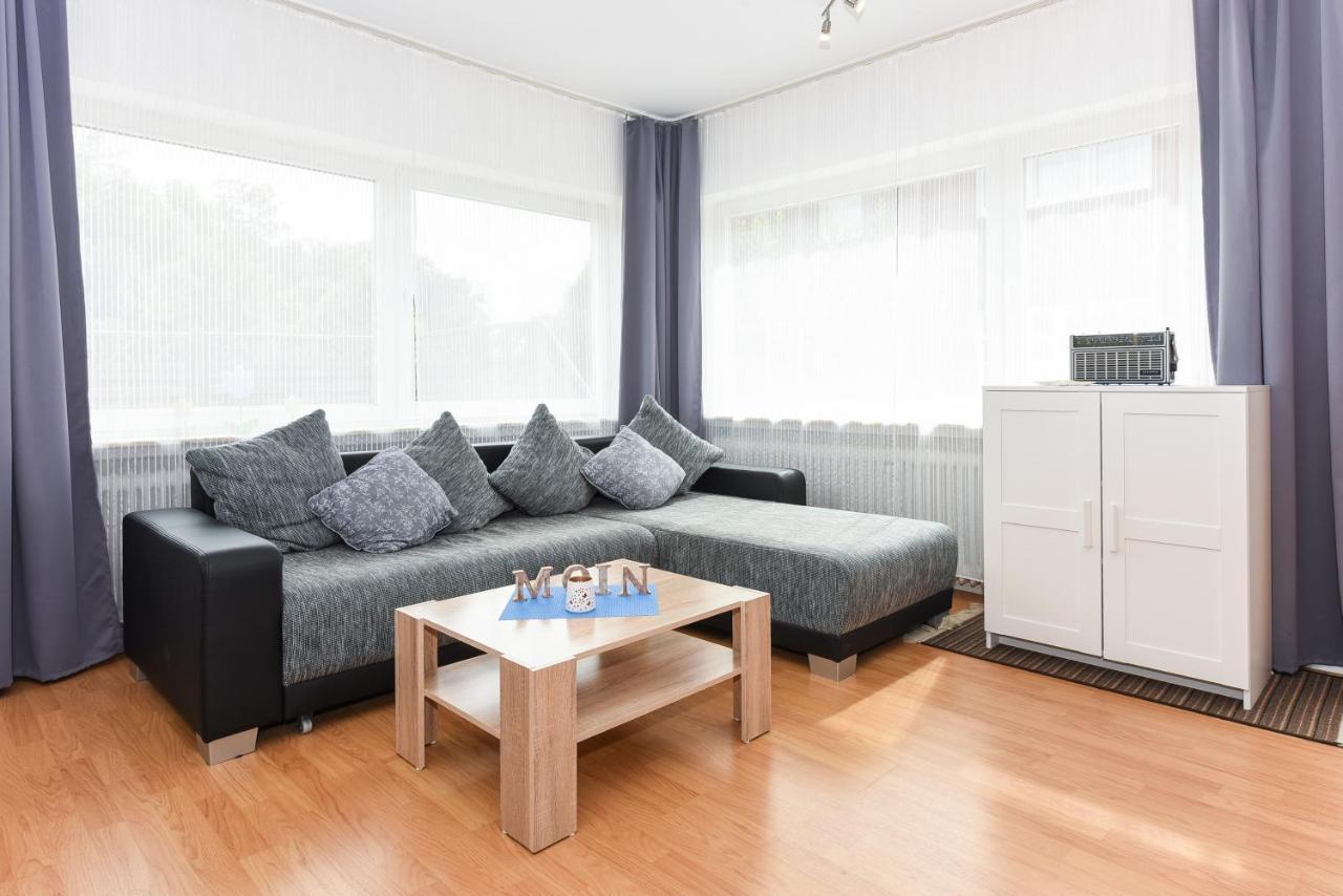 Ferienwohnungen Im Haus Waterkant Neuharlingersiel Bagian luar foto